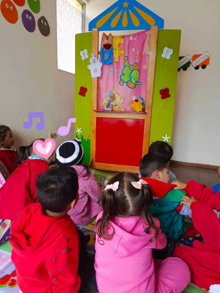 Educación personalizada para niños en guardería Años Mágicos